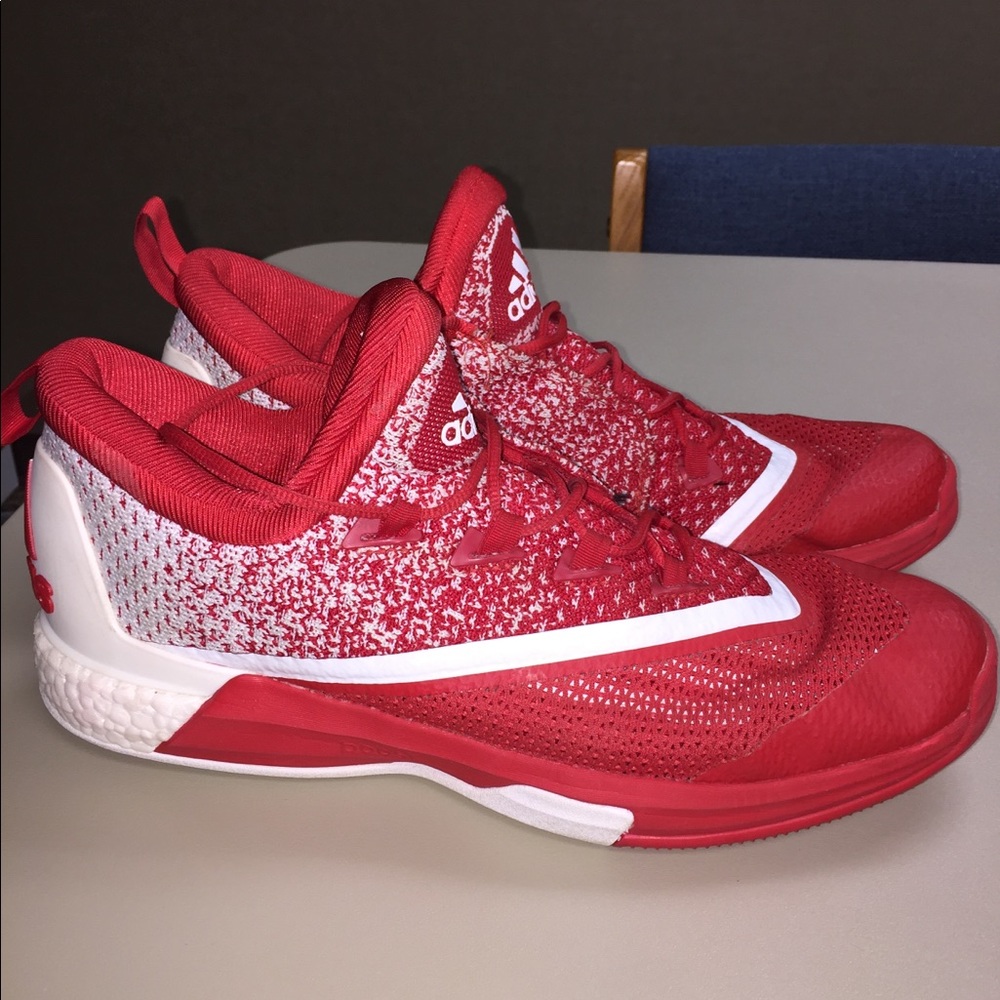 Men’s Adidas shoes. Size 16